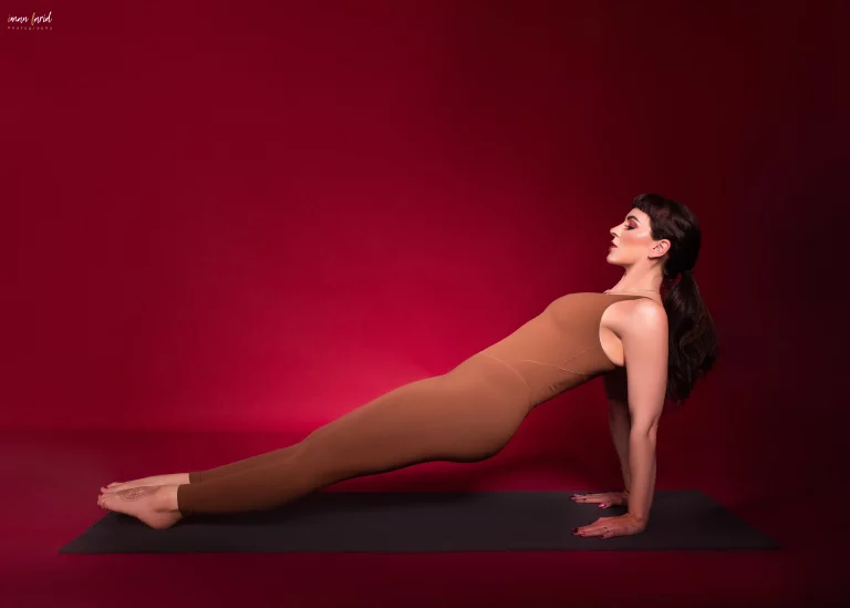 5 Simple Pilates Moves to Wake Up Your Core